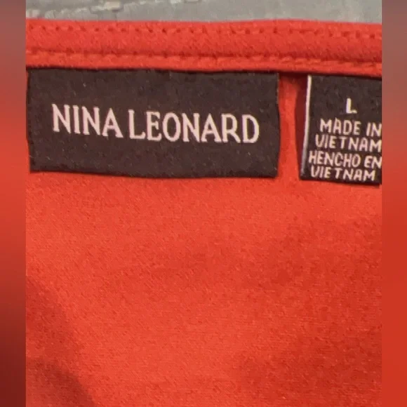 Beautiful Knee Length For Church/ Office - Picture 4 of 5